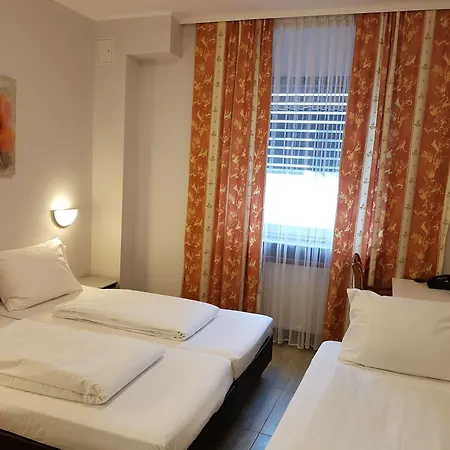 Diana Guest house Dusseldorf