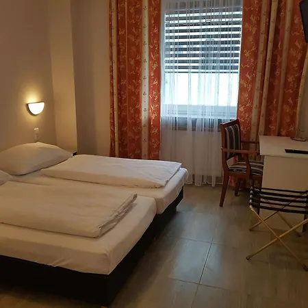 Diana 3* Dusseldorf